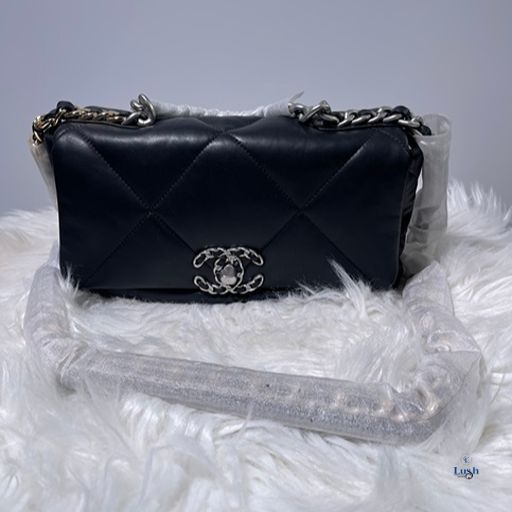 Chanel Designer Bag - Black Shoulder Carrier