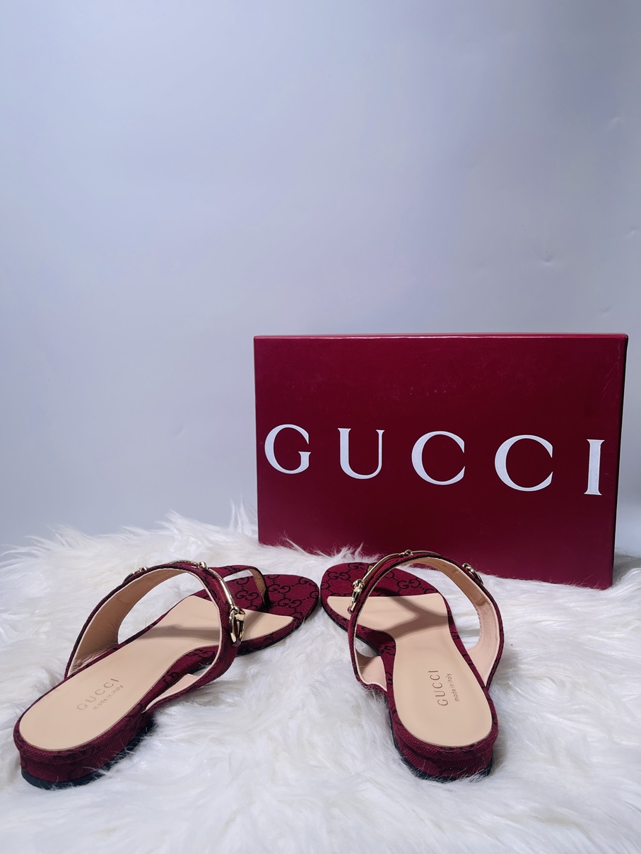 Gucci Open Toe Sandals
