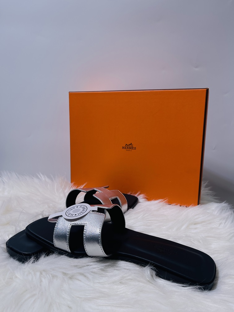 Hermès Flat Slippers