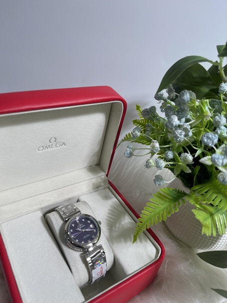 Omega Watch - Silver Strap