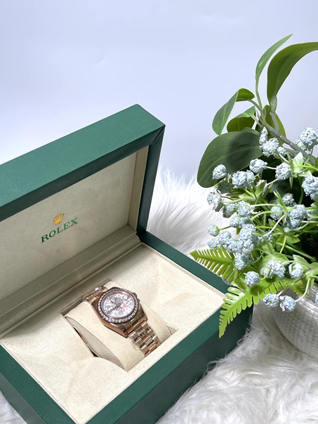 Rolex Wrist Watch - Gold - Round Ice