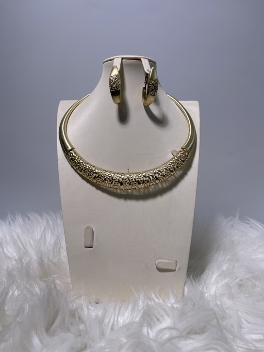 Venus Necklace Set - Gold